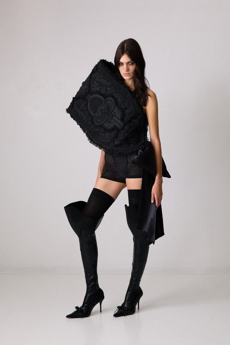 Luis de Javier SS26 collection is inspired by flamenco dancer Rocio Molina Luis de Javier SS26 collection is inspired by flamenco dancer Rocio Molina Vanity Teen 虚荣青年 Lifestyle & new faces magazine