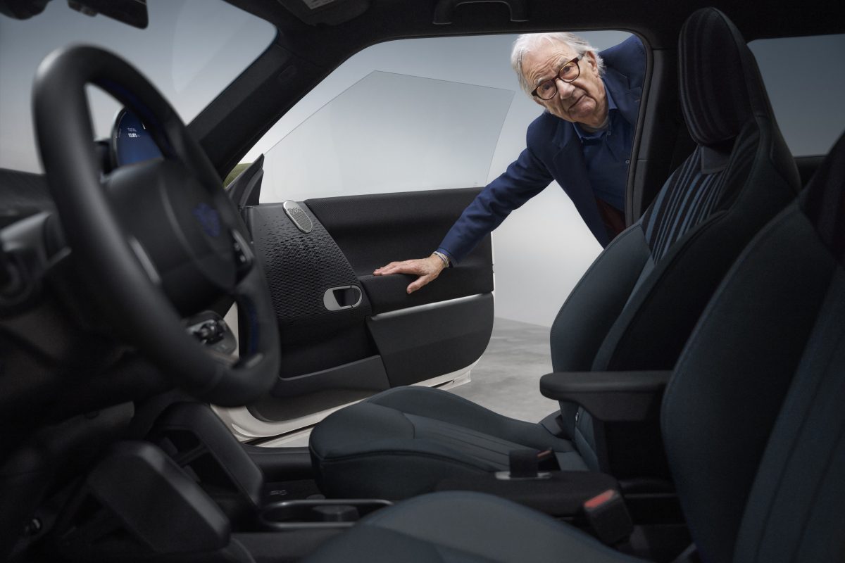 British with a twist: The MINI Paul Smith Edition British with a twist: The MINI Paul Smith Edition Vanity Teen 虚荣青年 Lifestyle & new faces magazine