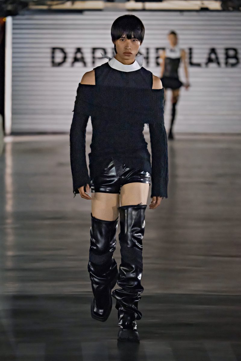 MARRKNULL X DAPHNE.LAB - SHANGHAI SHOW MARRKNULL X DAPHNE.LAB - SHANGHAI SHOW Vanity Teen 虚荣青年 Lifestyle & new faces magazine