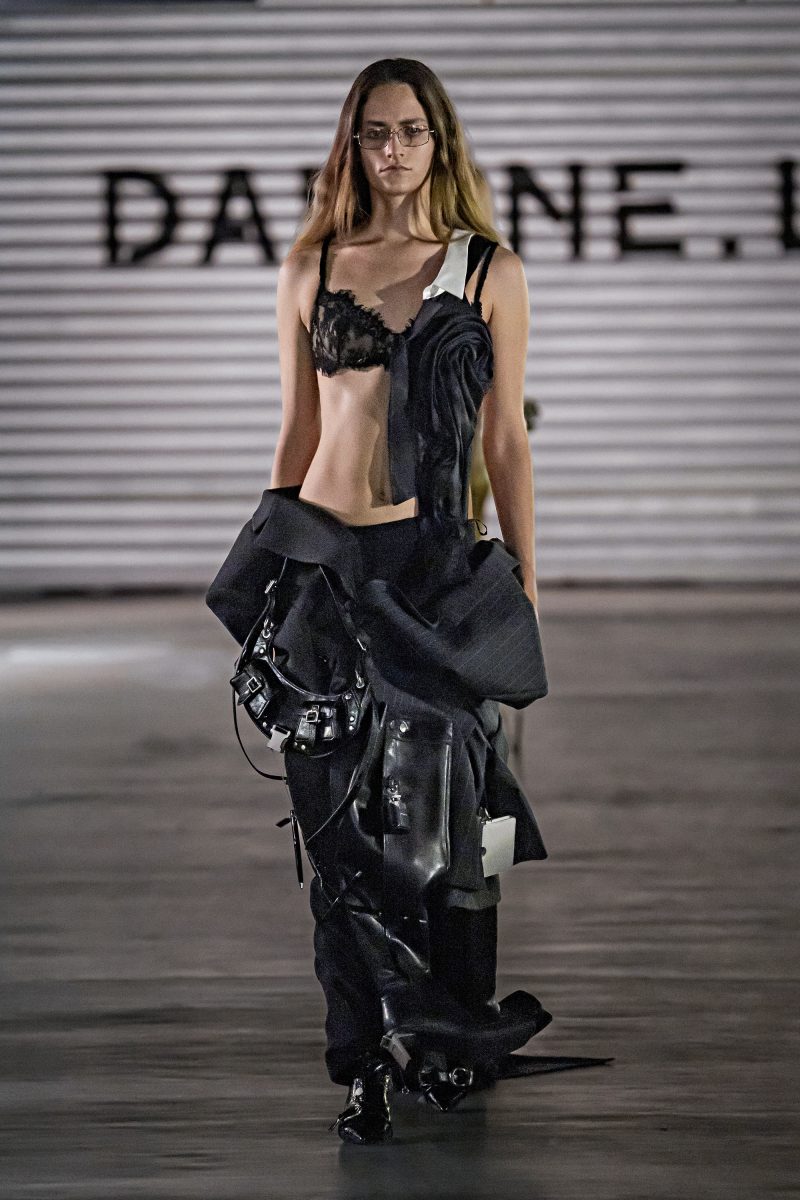 MARRKNULL X DAPHNE.LAB - SHANGHAI SHOW MARRKNULL X DAPHNE.LAB - SHANGHAI SHOW Vanity Teen 虚荣青年 Lifestyle & new faces magazine