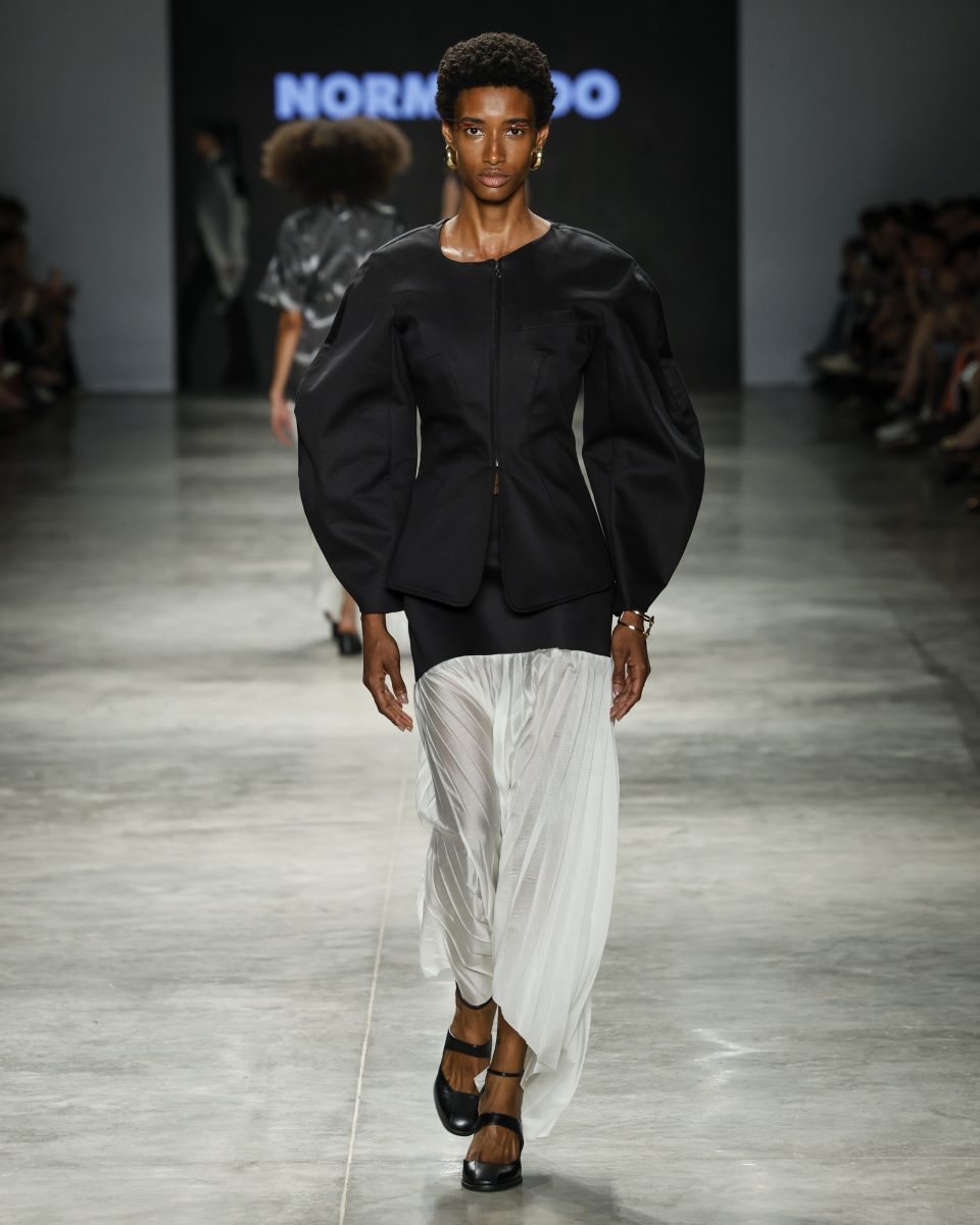 Normando presents a collection inspired by Amazonian myths and fauna, featuring innovational biotechnological dye at SPFW N60 Normando presents a collection inspired by Amazonian myths and fauna, featuring innovational biotechnological dye at SPFW N60 Vanity Teen 虚荣青年 Lifestyle & new faces magazine