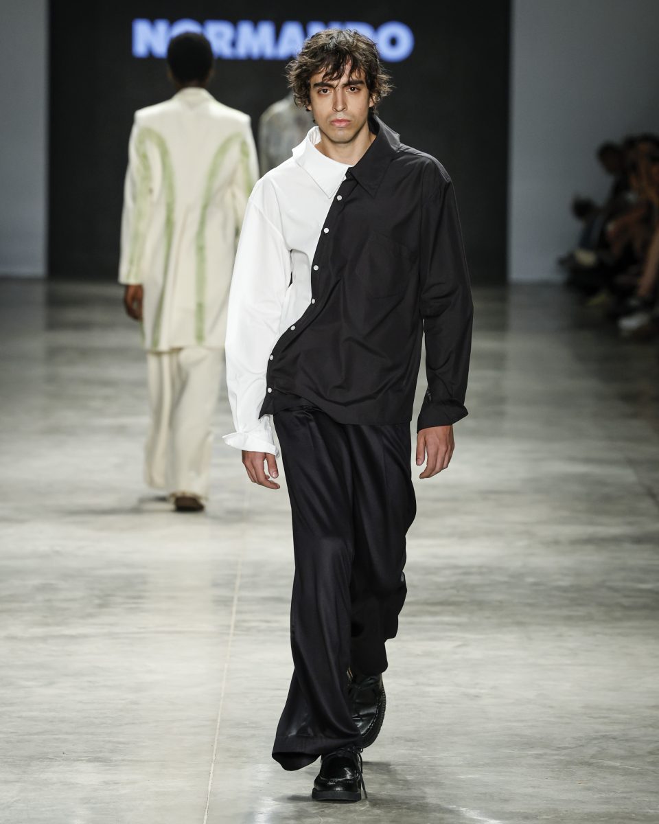 Normando presents a collection inspired by Amazonian myths and fauna, featuring innovational biotechnological dye at SPFW N60 Normando presents a collection inspired by Amazonian myths and fauna, featuring innovational biotechnological dye at SPFW N60 Vanity Teen 虚荣青年 Lifestyle & new faces magazine