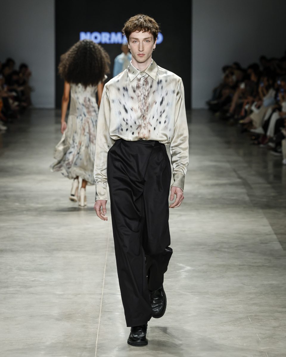 Normando presents a collection inspired by Amazonian myths and fauna, featuring innovational biotechnological dye at SPFW N60 Normando presents a collection inspired by Amazonian myths and fauna, featuring innovational biotechnological dye at SPFW N60 Vanity Teen 虚荣青年 Lifestyle & new faces magazine