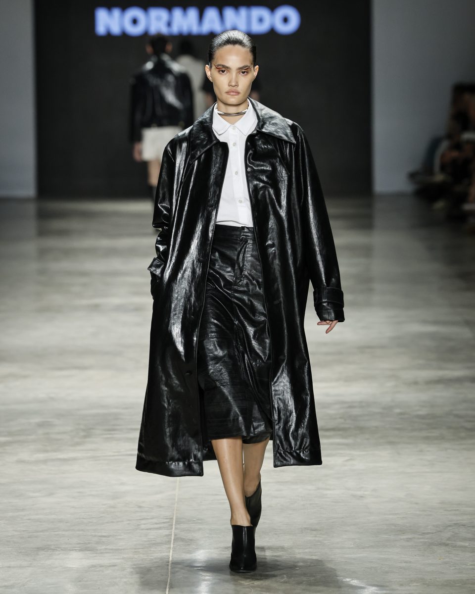 Normando presents a collection inspired by Amazonian myths and fauna, featuring innovational biotechnological dye at SPFW N60 Normando presents a collection inspired by Amazonian myths and fauna, featuring innovational biotechnological dye at SPFW N60 Vanity Teen 虚荣青年 Lifestyle & new faces magazine