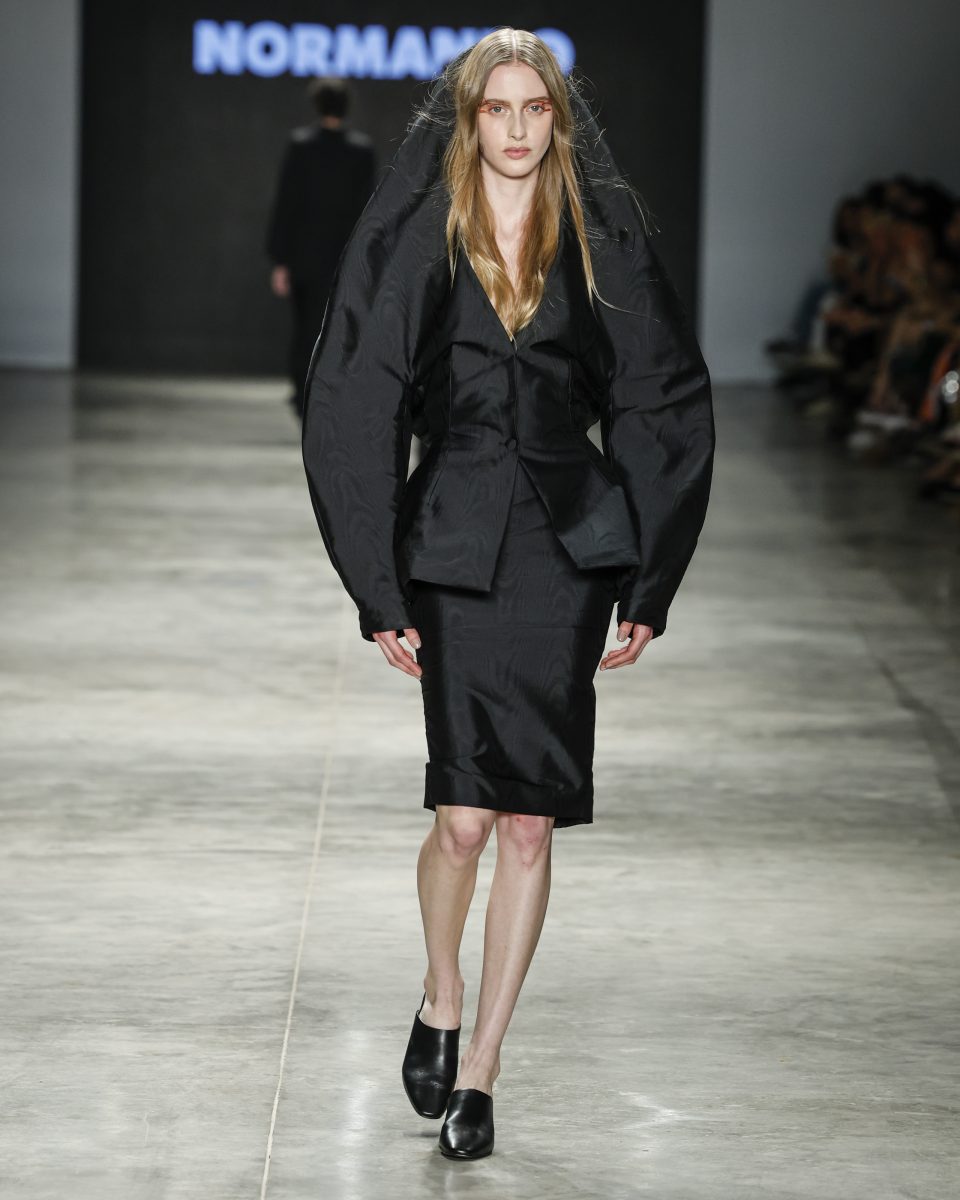 Normando presents a collection inspired by Amazonian myths and fauna, featuring innovational biotechnological dye at SPFW N60 Normando presents a collection inspired by Amazonian myths and fauna, featuring innovational biotechnological dye at SPFW N60 Vanity Teen 虚荣青年 Lifestyle & new faces magazine