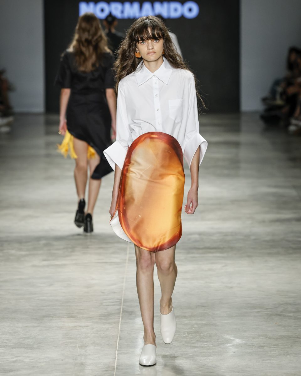 Normando presents a collection inspired by Amazonian myths and fauna, featuring innovational biotechnological dye at SPFW N60 Normando presents a collection inspired by Amazonian myths and fauna, featuring innovational biotechnological dye at SPFW N60 Vanity Teen 虚荣青年 Lifestyle & new faces magazine