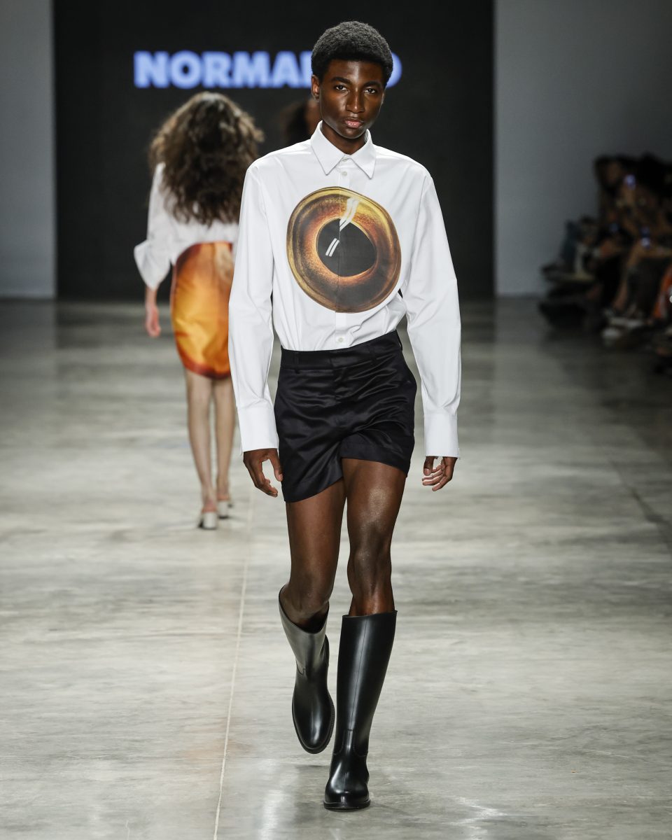 Normando presents a collection inspired by Amazonian myths and fauna, featuring innovational biotechnological dye at SPFW N60 Normando presents a collection inspired by Amazonian myths and fauna, featuring innovational biotechnological dye at SPFW N60 Vanity Teen 虚荣青年 Lifestyle & new faces magazine