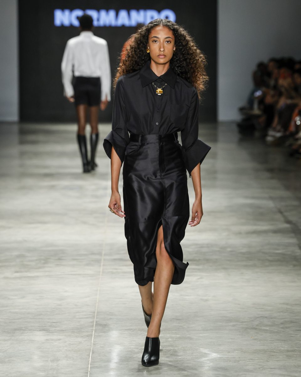 Normando presents a collection inspired by Amazonian myths and fauna, featuring innovational biotechnological dye at SPFW N60 Normando presents a collection inspired by Amazonian myths and fauna, featuring innovational biotechnological dye at SPFW N60 Vanity Teen 虚荣青年 Lifestyle & new faces magazine