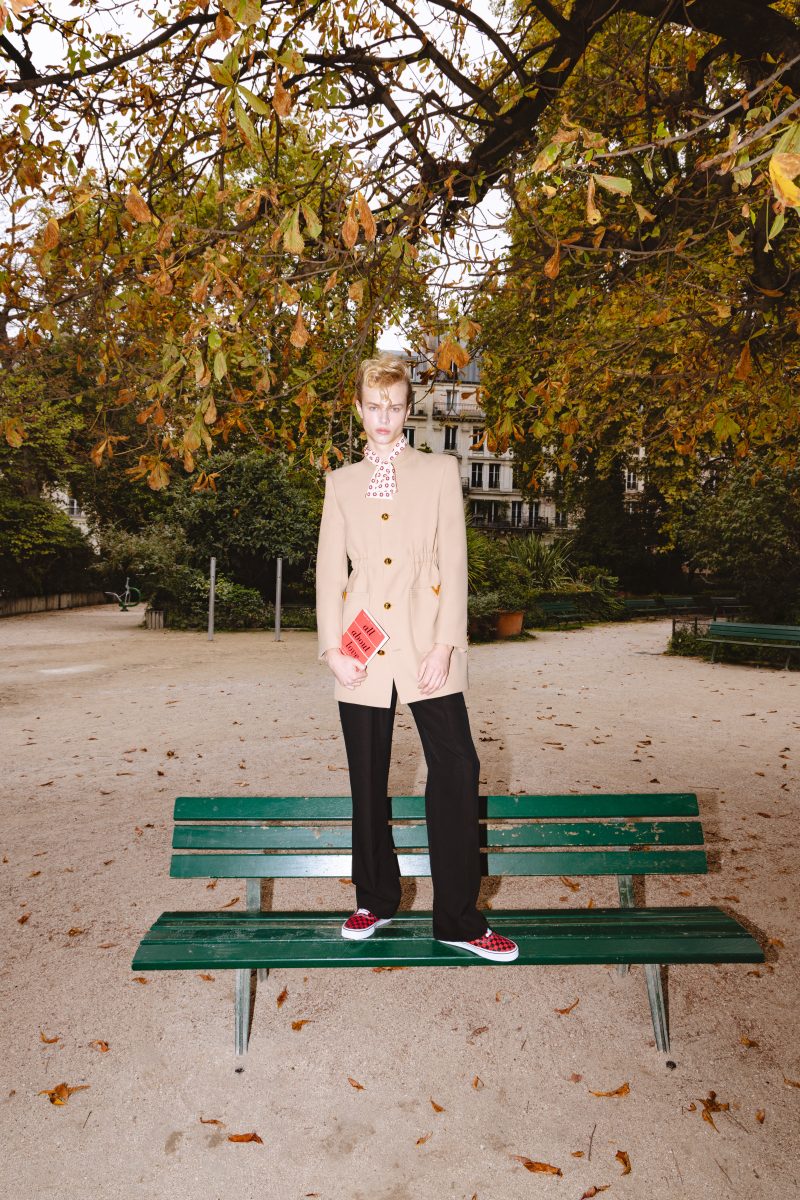 Yes, I told mum I was going to Paris Yes, I told mum I was going to Paris Vanity Teen 虚荣青年 Lifestyle & new faces magazine