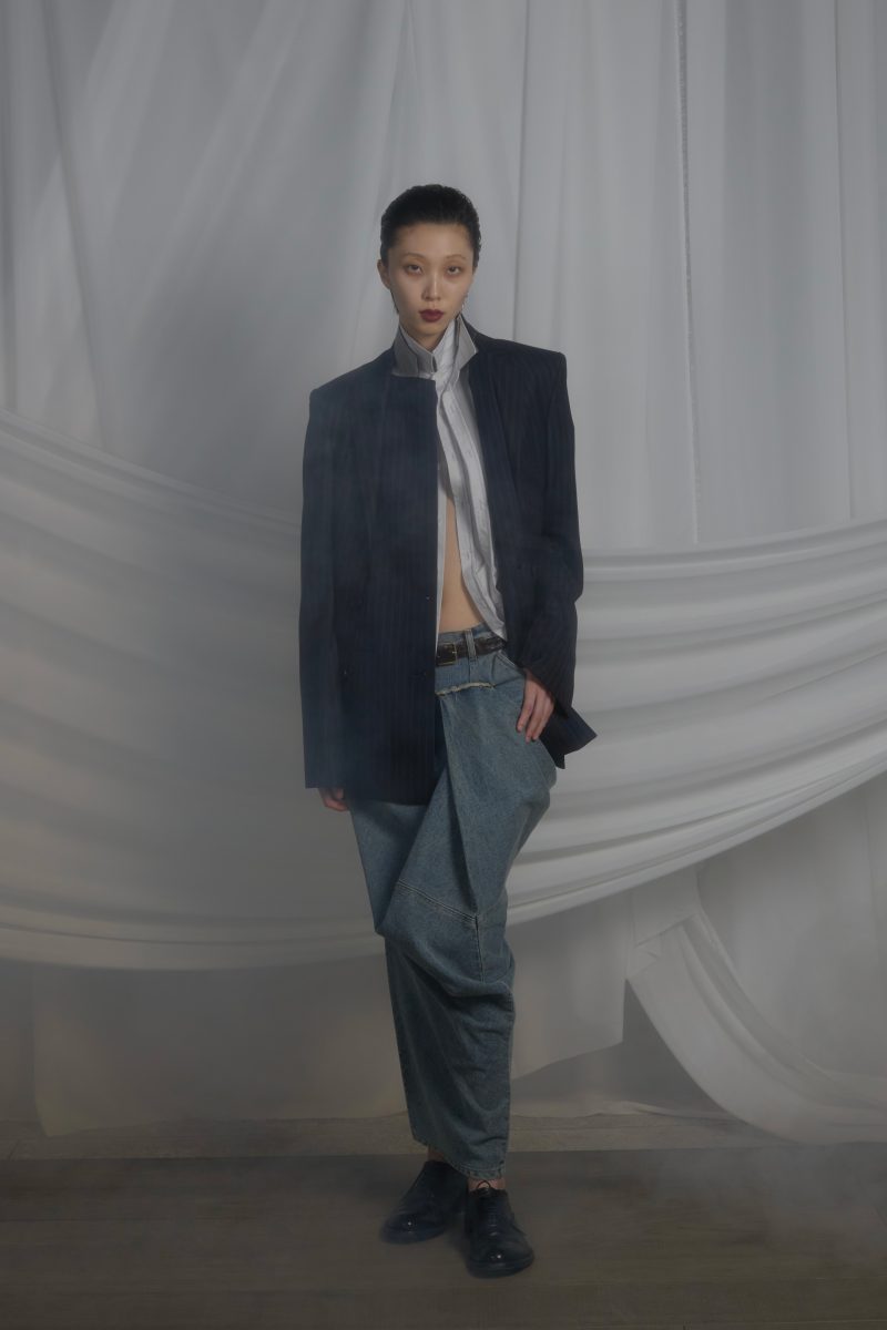 SS26 "ENLIGHTMENT": A new menswear language by MOOHONG SS26 "ENLIGHTMENT": A new menswear language by MOOHONG Vanity Teen 虚荣青年 Lifestyle & new faces magazine