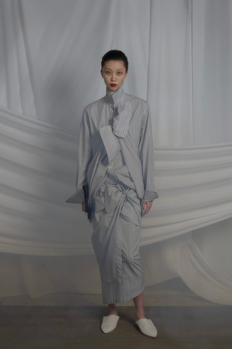 SS26 "ENLIGHTMENT": A new menswear language by MOOHONG SS26 "ENLIGHTMENT": A new menswear language by MOOHONG Vanity Teen 虚荣青年 Lifestyle & new faces magazine