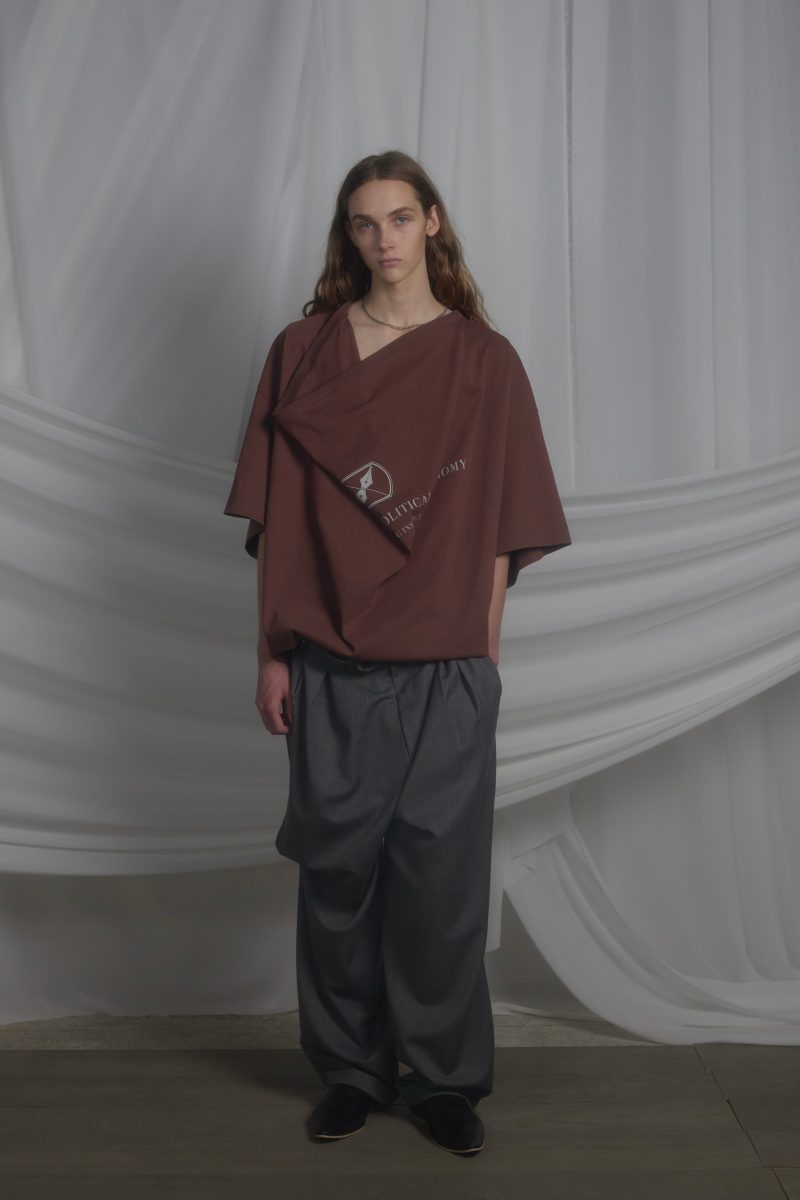 SS26 "ENLIGHTMENT": A new menswear language by MOOHONG SS26 "ENLIGHTMENT": A new menswear language by MOOHONG Vanity Teen 虚荣青年 Lifestyle & new faces magazine