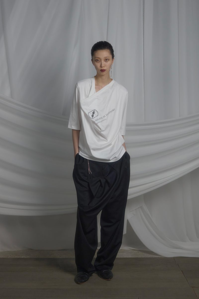 SS26 "ENLIGHTMENT": A new menswear language by MOOHONG SS26 "ENLIGHTMENT": A new menswear language by MOOHONG Vanity Teen 虚荣青年 Lifestyle & new faces magazine
