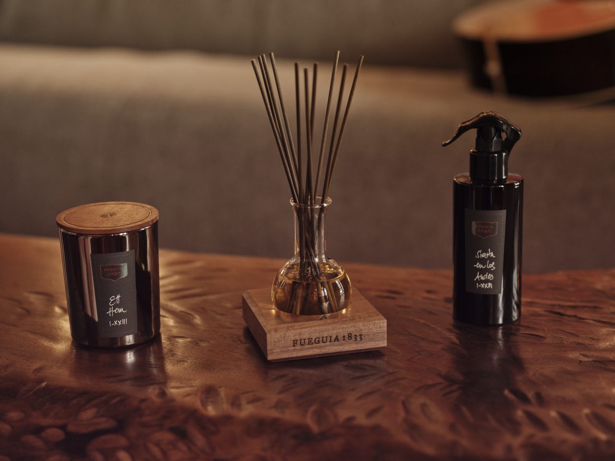 Fueguia 1833 Opens Its First Vintage Gallery in London Vanity Teen 虚荣青年 Lifestyle & new faces magazine Fueguia 1833 Opens Its First Vintage Gallery in London Fueguia 1833 Opens Its First Vintage Gallery in London Vanity Teen 虚荣青年 Lifestyle & new faces magazine