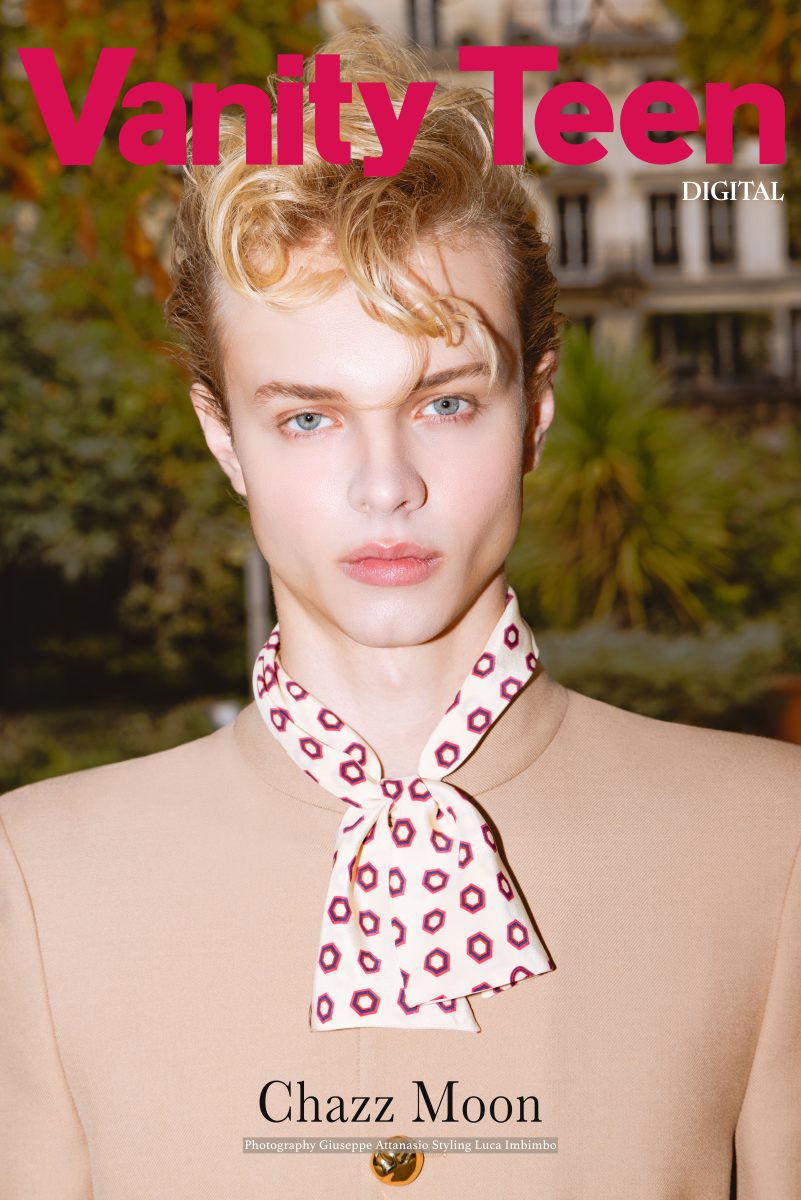 Yes, I told mum I was going to Paris Yes, I told mum I was going to Paris Vanity Teen 虚荣青年 Lifestyle & new faces magazine