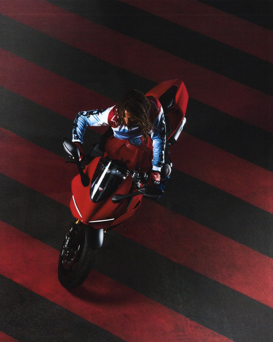 ALPINESTARS RSRV Introduces the new collection “THE TEAM” Vanity Teen 虚荣青年 Lifestyle & new faces magazine ALPINESTARS RSRV Introduces the new collection “THE TEAM” ALPINESTARS RSRV Introduces the new collection “THE TEAM” Vanity Teen 虚荣青年 Lifestyle & new faces magazine