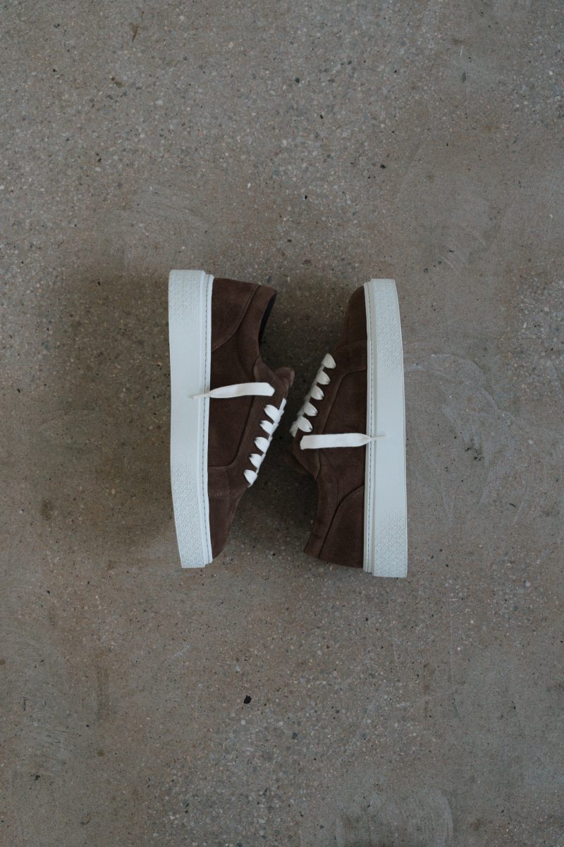 THE NEW AXIS SNEAKER FROM THE COUTURE CLUB THE NEW AXIS SNEAKER FROM THE COUTURE CLUB Vanity Teen 虚荣青年 Lifestyle & new faces magazine