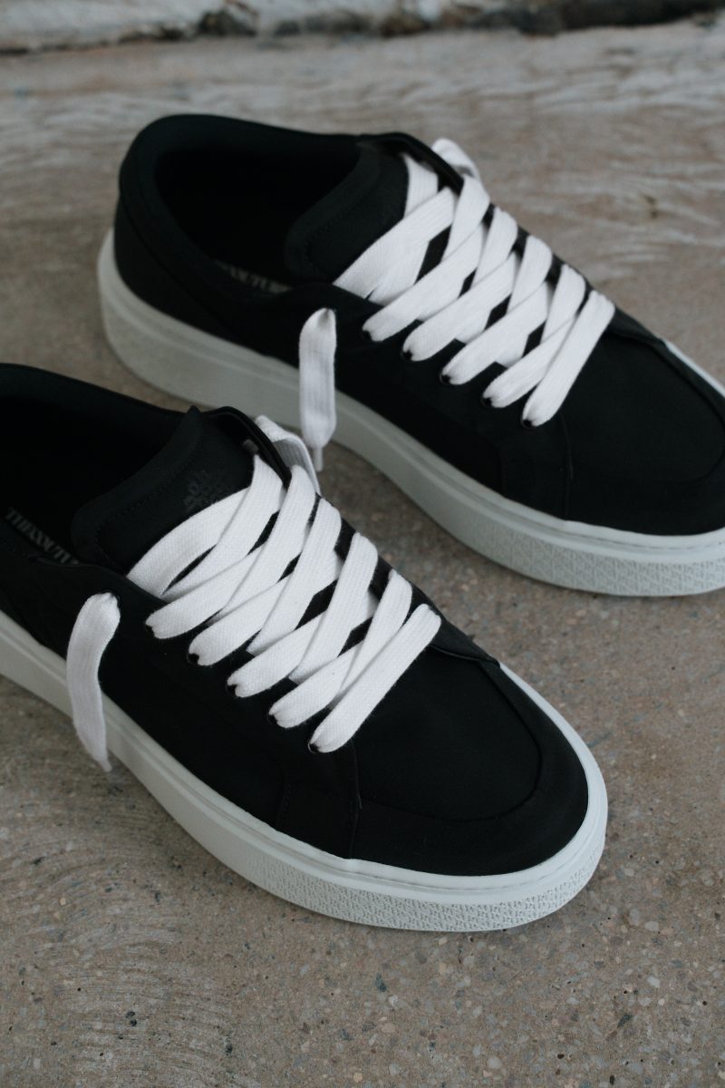 THE NEW AXIS SNEAKER FROM THE COUTURE CLUB THE NEW AXIS SNEAKER FROM THE COUTURE CLUB Vanity Teen 虚荣青年 Lifestyle & new faces magazine