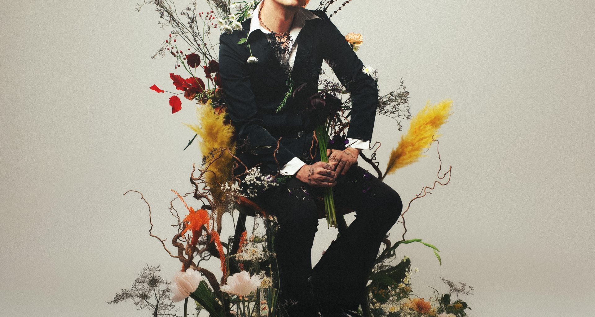 SETHU CELEBRATES HIS BIRTHDAY WITH THE RELEASE OF HIS NEW EP "IN FIORE" SETHU CELEBRATES HIS BIRTHDAY WITH THE RELEASE OF HIS NEW EP "IN FIORE" Vanity Teen 虚荣青年 Lifestyle & new faces magazine