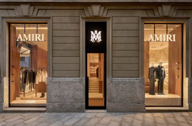 AMIRI DEBUTS ITS FIRST MILANESE BOUTIQUE, AND FLAGSHIP EUROPEAN STAND-ALONE DESTINATION AMIRI DEBUTS ITS FIRST MILANESE BOUTIQUE, AND FLAGSHIP EUROPEAN STAND-ALONE DESTINATION Vanity Teen 虚荣青年 Lifestyle & new faces magazine