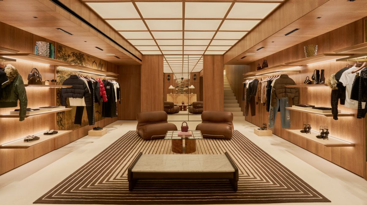 AMIRI DEBUTS ITS FIRST MILANESE BOUTIQUE, AND FLAGSHIP EUROPEAN STAND-ALONE DESTINATION AMIRI DEBUTS ITS FIRST MILANESE BOUTIQUE, AND FLAGSHIP EUROPEAN STAND-ALONE DESTINATION Vanity Teen 虚荣青年 Lifestyle & new faces magazine