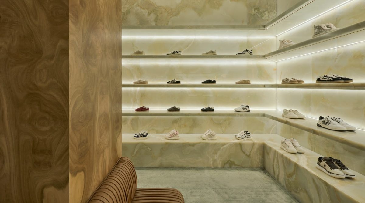 AMIRI DEBUTS ITS FIRST MILANESE BOUTIQUE, AND FLAGSHIP EUROPEAN STAND-ALONE DESTINATION AMIRI DEBUTS ITS FIRST MILANESE BOUTIQUE, AND FLAGSHIP EUROPEAN STAND-ALONE DESTINATION Vanity Teen 虚荣青年 Lifestyle & new faces magazine