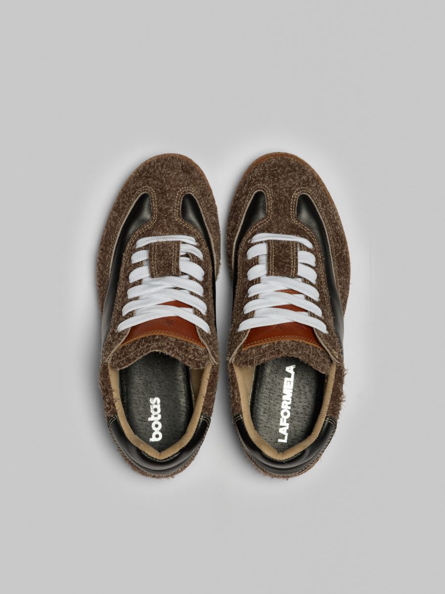 LAFORMELA LAUNCHES ITS COLLABORATION WITH BOTAS LAFORMELA LAUNCHES ITS COLLABORATION WITH BOTAS Vanity Teen 虚荣青年 Lifestyle & new faces magazine