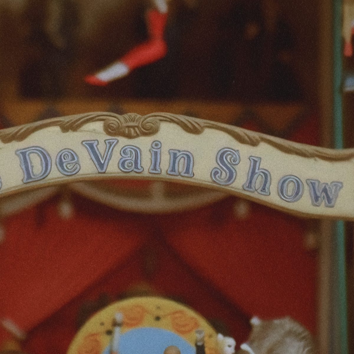 MAISON VALENTINO PRESENTS THE VALENTINO GARAVANI DEVAIN DIGITAL CREATIVE PROJECT: ALBERT PLANELLA MAISON VALENTINO PRESENTS THE VALENTINO GARAVANI DEVAIN DIGITAL CREATIVE PROJECT: ALBERT PLANELLA Vanity Teen 虚荣青年 Lifestyle & new faces magazine