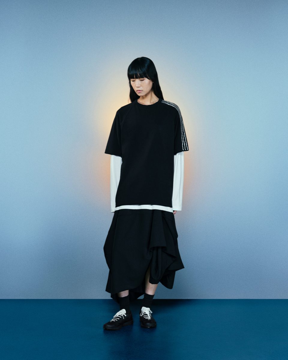 Y-3 RELEASES THEIR SS26 COLLECTION: CHAPTER 1 Y-3 RELEASES THEIR SS26 COLLECTION: CHAPTER 1 Vanity Teen 虚荣青年 Lifestyle & new faces magazine