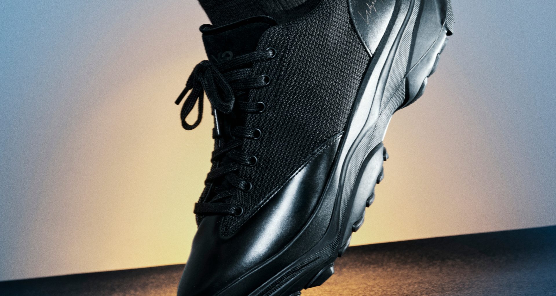 Y-3 RELEASES THEIR SS26 COLLECTION: CHAPTER 1 Y-3 RELEASES THEIR SS26 COLLECTION: CHAPTER 1 Vanity Teen 虚荣青年 Lifestyle & new faces magazine