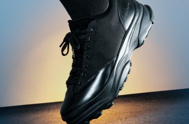 Y-3 RELEASES THEIR SS26 COLLECTION: CHAPTER 1 Y-3 RELEASES THEIR SS26 COLLECTION: CHAPTER 1 Vanity Teen 虚荣青年 Lifestyle & new faces magazine