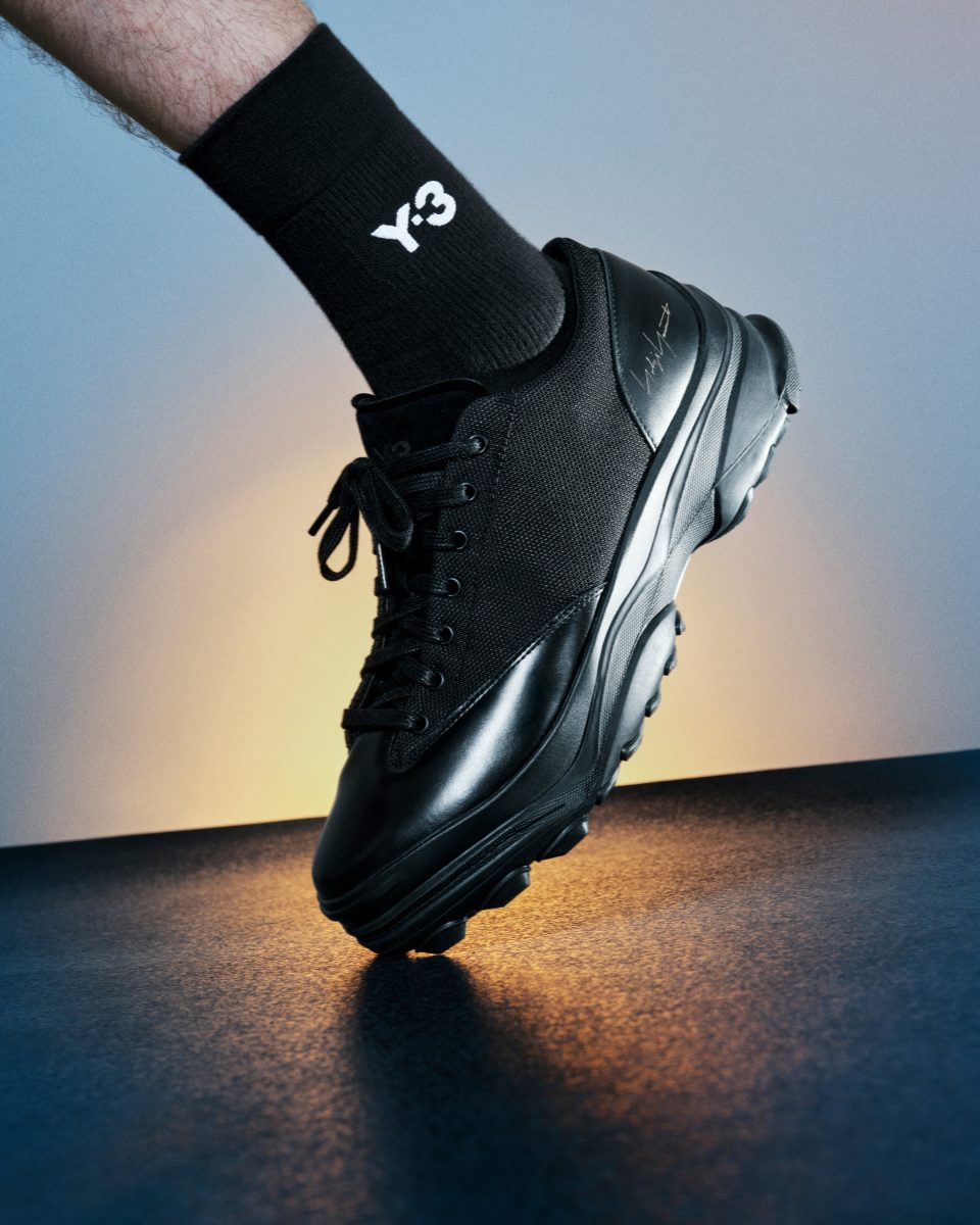 Y-3 RELEASES THEIR SS26 COLLECTION: CHAPTER 1 Y-3 RELEASES THEIR SS26 COLLECTION: CHAPTER 1 Vanity Teen 虚荣青年 Lifestyle & new faces magazine