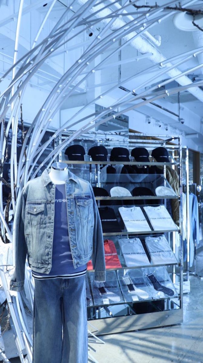 FOLLOWING BRAND RELAUNCH, GOSHA RUBCHINSKIY CAME TO TOKYO FOR GR8 POP-UP Vanity Teen 虚荣青年 Lifestyle & new faces magazine FOLLOWING BRAND RELAUNCH, GOSHA RUBCHINSKIY CAME TO TOKYO FOR GR8 POP-UP FOLLOWING BRAND RELAUNCH, GOSHA RUBCHINSKIY CAME TO TOKYO FOR GR8 POP-UP Vanity Teen 虚荣青年 Lifestyle & new faces magazine