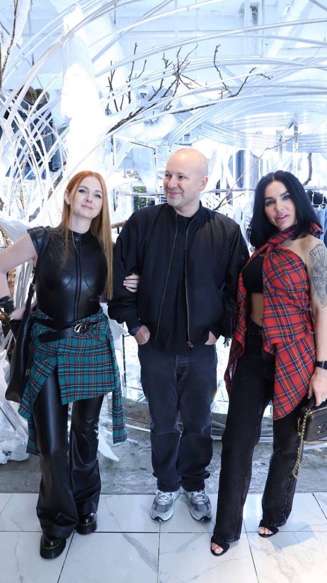 FOLLOWING BRAND RELAUNCH, GOSHA RUBCHINSKIY CAME TO TOKYO FOR GR8 POP-UP Vanity Teen 虚荣青年 Lifestyle & new faces magazine FOLLOWING BRAND RELAUNCH, GOSHA RUBCHINSKIY CAME TO TOKYO FOR GR8 POP-UP FOLLOWING BRAND RELAUNCH, GOSHA RUBCHINSKIY CAME TO TOKYO FOR GR8 POP-UP Vanity Teen 虚荣青年 Lifestyle & new faces magazine