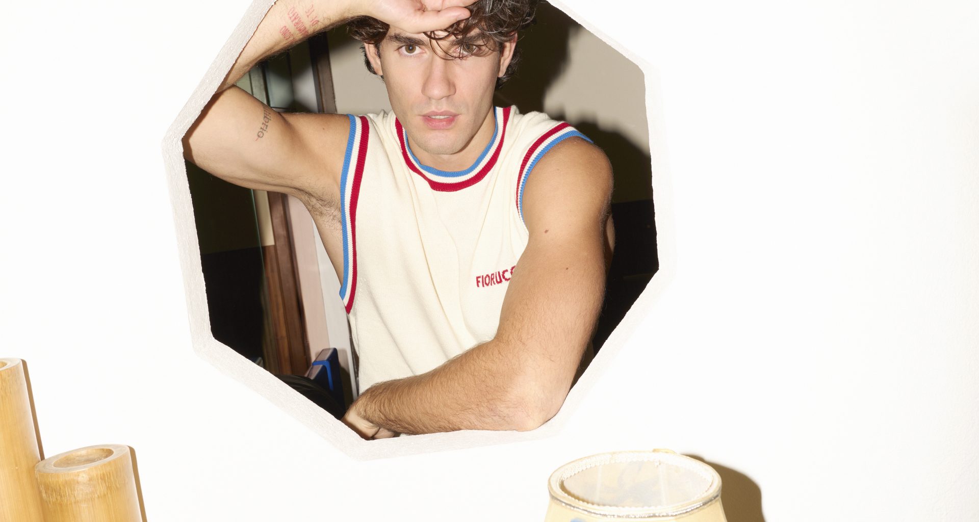 LOVE ME, LOVE ME - MICHELANGELO VIZZINI IS THE PROTAGONIST OF THE DECEMBER DIGITAL COVER LOVE ME, LOVE ME - MICHELANGELO VIZZINI IS THE PROTAGONIST OF THE DECEMBER DIGITAL COVER Vanity Teen 虚荣青年 Lifestyle & new faces magazine