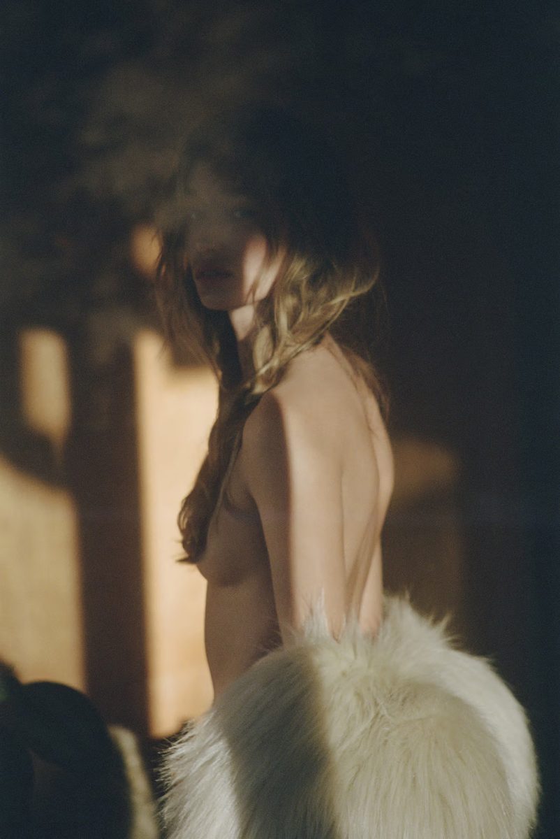 Saint Laurent Rive Droite Launches Monochromatic Snow Edition for the Slopes Saint Laurent Rive Droite Launches Monochromatic Snow Edition for the Slopes Vanity Teen 虚荣青年 Lifestyle & new faces magazine