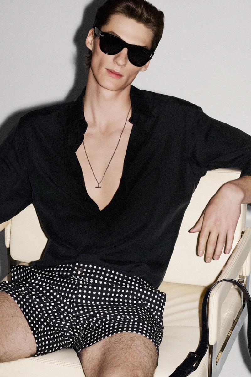 Haider Ackermann Smoothly Takes Over Tom Ford’s Legacy, Focusing on Leather and Fluidity Vanity Teen 虚荣青年 Lifestyle & new faces magazine Haider Ackermann Smoothly Takes Over Tom Ford’s Legacy, Focusing on Leather and Fluidity Haider Ackermann Smoothly Takes Over Tom Ford’s Legacy, Focusing on Leather and Fluidity Vanity Teen 虚荣青年 Lifestyle & new faces magazine