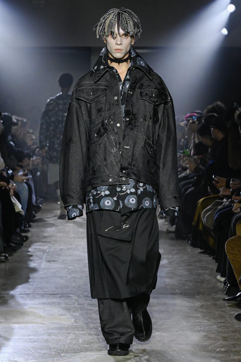 KIDILL presents its FW26 collection “HEAVEN" KIDILL presents its FW26 collection “HEAVEN" Vanity Teen 虚荣青年 Lifestyle & new faces magazine