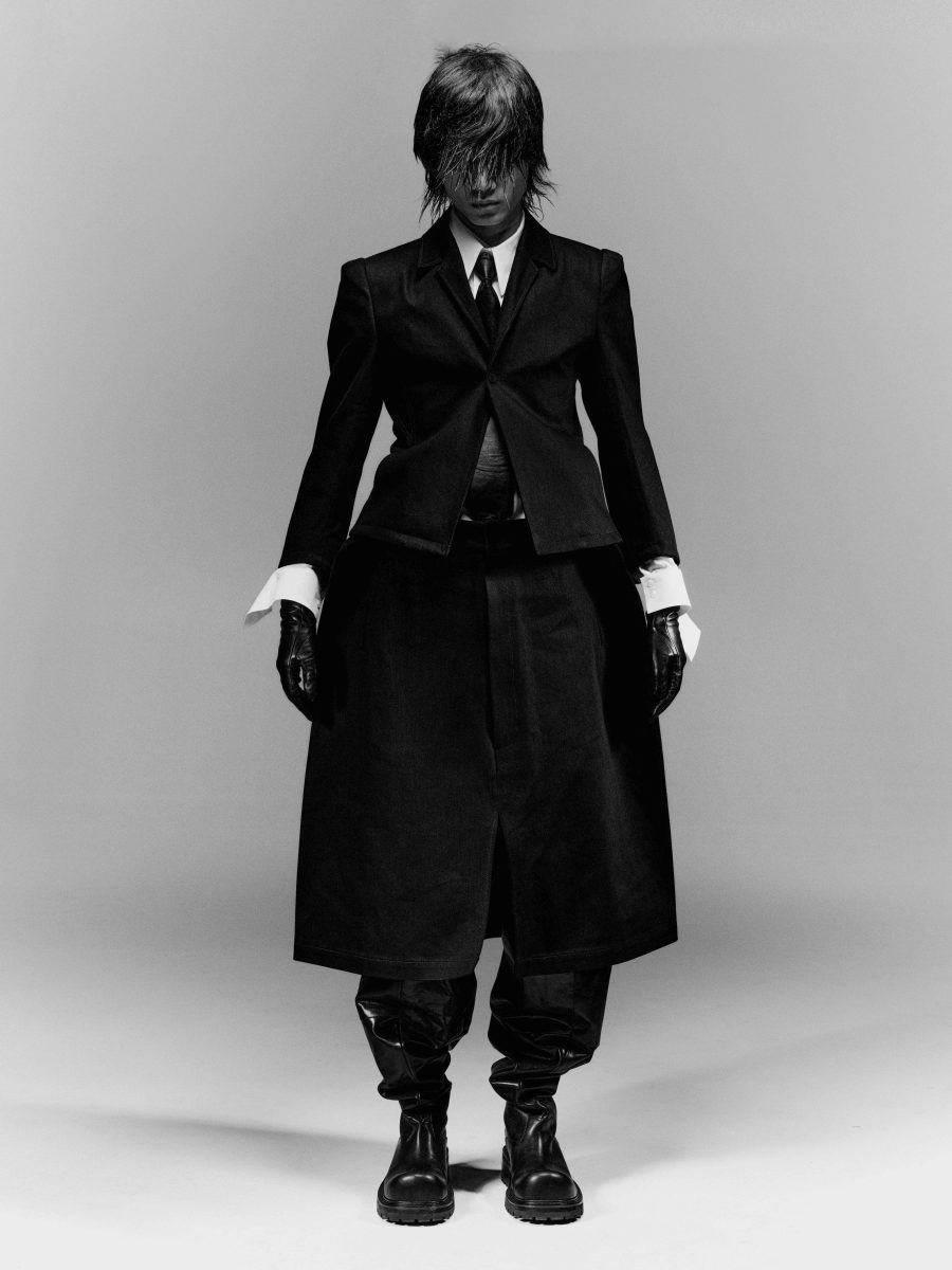 SEAN SUEN FW26 COLLECTION - “SECOND SKIN” SEAN SUEN FW26 COLLECTION - “SECOND SKIN” Vanity Teen 虚荣青年 Lifestyle & new faces magazine