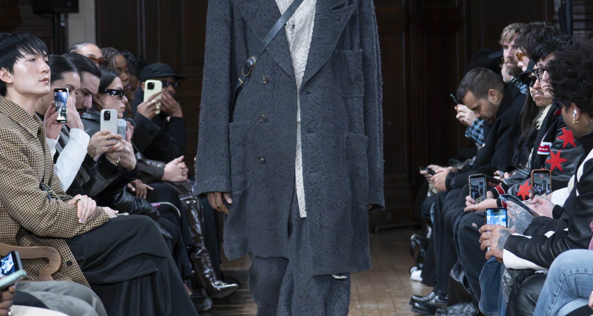 ZIGGY CHEN FW26 COLLECTION - DISSPARATION SS26 ZIGGY CHEN FW26 COLLECTION - DISSPARATION SS26 Vanity Teen 虚荣青年 Lifestyle & new faces magazine