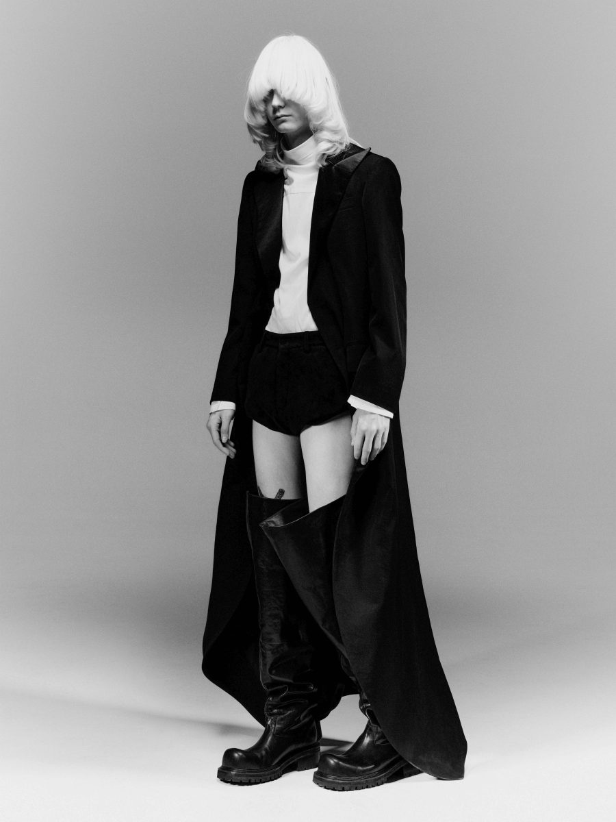 SEAN SUEN FW26 COLLECTION - “SECOND SKIN” SEAN SUEN FW26 COLLECTION - “SECOND SKIN” Vanity Teen 虚荣青年 Lifestyle & new faces magazine