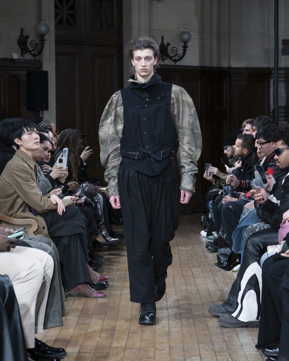 ZIGGY CHEN FW26 COLLECTION - DISSPARATION SS26 ZIGGY CHEN FW26 COLLECTION - DISSPARATION SS26 Vanity Teen 虚荣青年 Lifestyle & new faces magazine