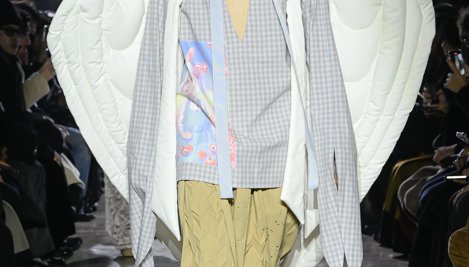 KIDILL presents its FW26 collection “HEAVEN" KIDILL presents its FW26 collection “HEAVEN" Vanity Teen 虚荣青年 Lifestyle & new faces magazine