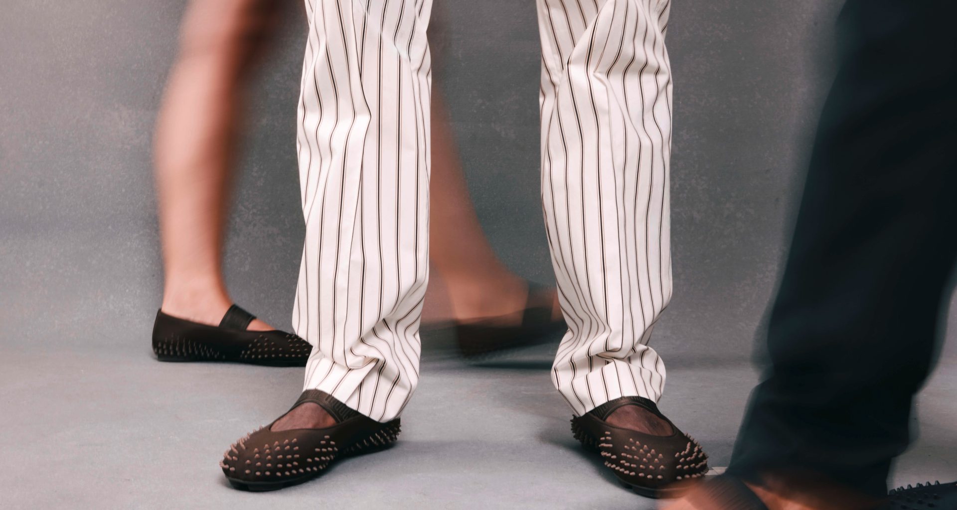 Ballet Meets Punk Rock with PUMA and LGN's Minimalist Mostro Ballet Meets Punk Rock with PUMA and LGN's Minimalist Mostro Vanity Teen 虚荣青年 Lifestyle & new faces magazine