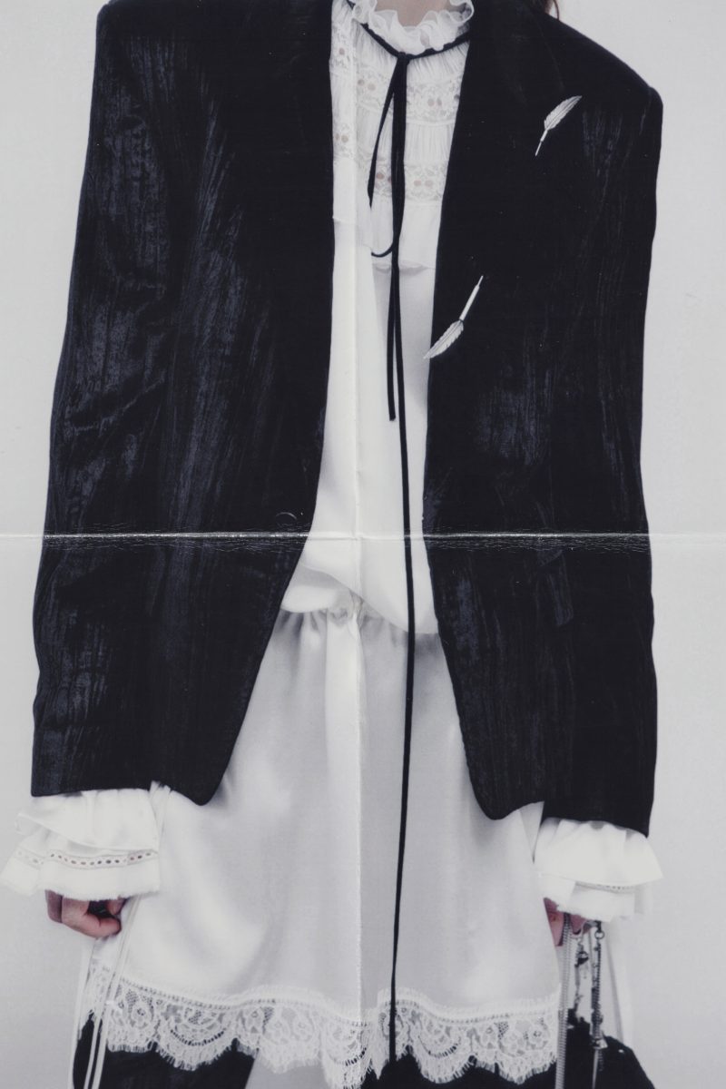 Ann Demeulemeester Unveils Pre-Fall 2026 Ann Demeulemeester Unveils Pre-Fall 2026 Vanity Teen 虚荣青年 Lifestyle & new faces magazine