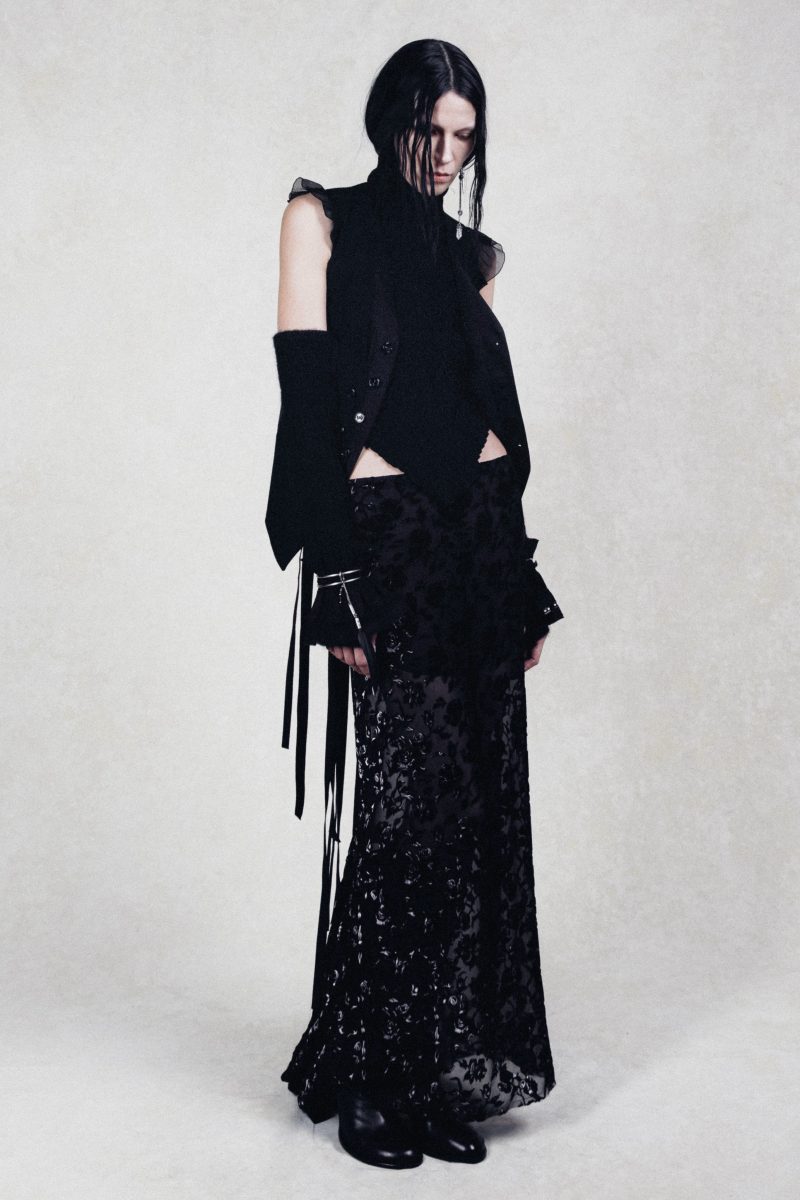 Ann Demeulemeester Unveils Pre-Fall 2026 Ann Demeulemeester Unveils Pre-Fall 2026 Vanity Teen 虚荣青年 Lifestyle & new faces magazine