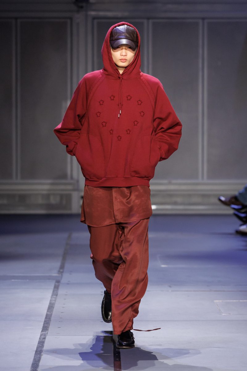 ÉTUDES STUDIO FW26-27 ko COLLECTION - RÉSONANCES ÉTUDES STUDIO FW26-27 ko COLLECTION - RÉSONANCES Vanity Teen 虚荣青年 Lifestyle & new faces magazine