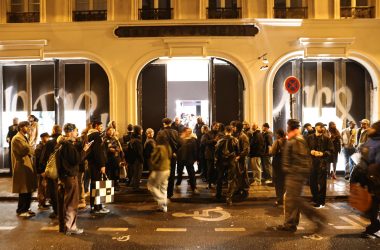 THE ICON LIVES ON: PUMA BRINGS THE SUEDE’S LEGACY TO PARIS FASHION WEEK THE ICON LIVES ON: PUMA BRINGS THE SUEDE’S LEGACY TO PARIS FASHION WEEK Vanity Teen 虚荣青年 Lifestyle & new faces magazine