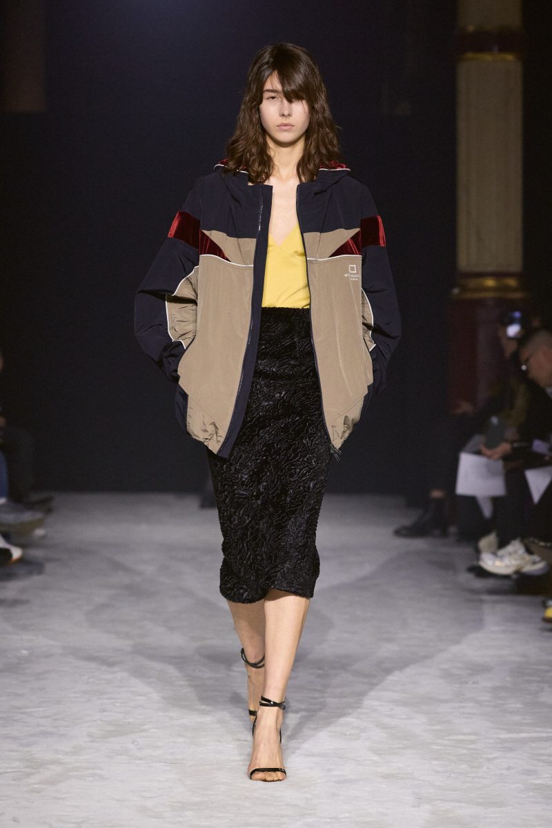 Wooyoungmi FW26 Collection - South Korean winters are cold Vanity Teen 虚荣青年 Lifestyle & new faces magazine Wooyoungmi FW26 Collection - South Korean winters are cold Wooyoungmi FW26 Collection - South Korean winters are cold Vanity Teen 虚荣青年 Lifestyle & new faces magazine