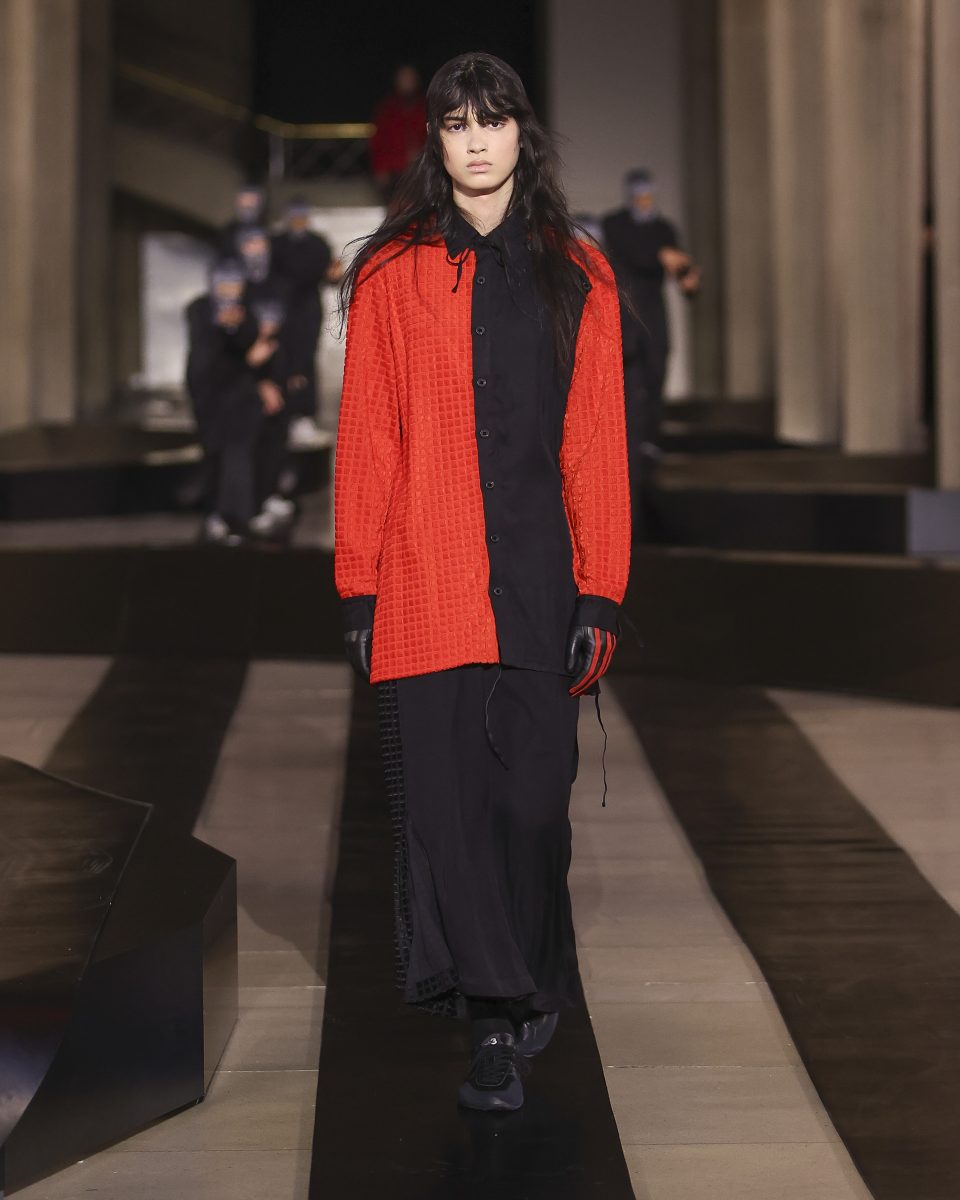 Y-3 PRESENTS THEIR FW26 COLLECTION Y-3 PRESENTS THEIR FW26 COLLECTION Vanity Teen 虚荣青年 Lifestyle & new faces magazine